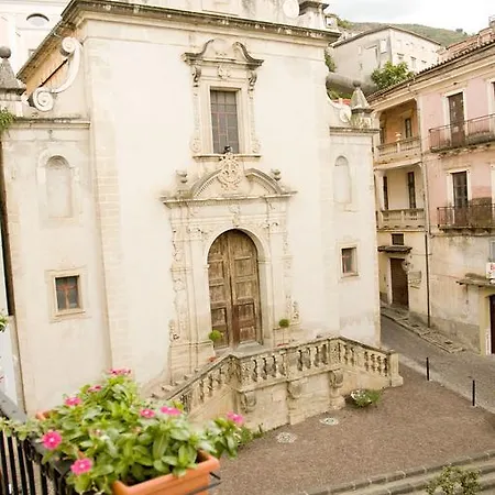 Πανσιόν La Piazzetta Λέτσε